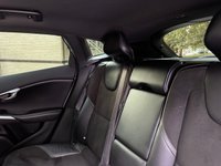 USED 2014 14 VOLVO V40 1.6 D2 R-Design Hatchback 5dr Diesel Manual Euro 5 (s/s) (115 ps) 