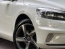 USED 2014 14 VOLVO V40 1.6 D2 R-Design Hatchback 5dr Diesel Manual Euro 5 (s/s) (115 ps) 