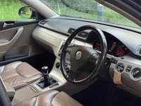 USED 2009 09 VOLKSWAGEN PASSAT 2.0 TDI Highline Estate 5dr Diesel Manual Euro 5 (140 ps) 