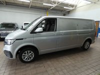 USED 2021 70 VOLKSWAGEN TRANSPORTER 2.0 TDI T28 Highline Panel Van 5dr Diesel Manual FWD LWB High Roof Euro 6 (s/s) (150 ps) 3 SEATS AIR CON ANDROID APPLE CARPLAY CRUISE CONTROL PARKING SENSORS 1 OWNER SERVICE HISTORY WARRANTY