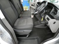 USED 2021 70 VOLKSWAGEN TRANSPORTER 2.0 TDI T28 Highline Panel Van 5dr Diesel Manual FWD LWB High Roof Euro 6 (s/s) (150 ps) 3 SEATS AIR CON ANDROID APPLE CARPLAY CRUISE CONTROL PARKING SENSORS 1 OWNER SERVICE HISTORY WARRANTY