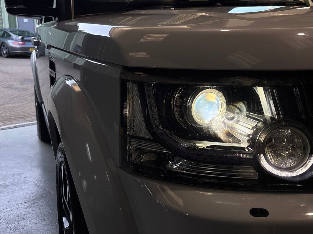 USED 2016 66 LAND ROVER DISCOVERY 4 3.0 SD V6 Landmark SUV 5dr Diesel Auto 4WD Euro 6 (s/s) (256 bhp) FULL LAND ROVER HIST | TOW BAR