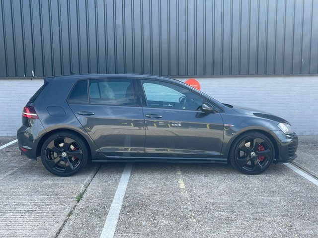 View our VOLKSWAGEN GOLF