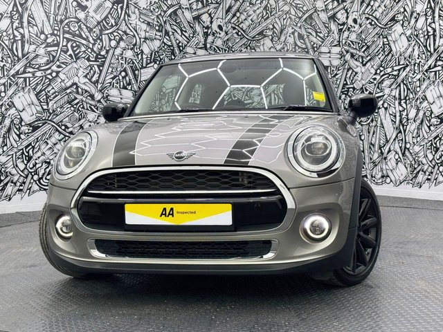 2020 MINI Hatch 1.5L Cooper Exclusive 3dr - Photo 6