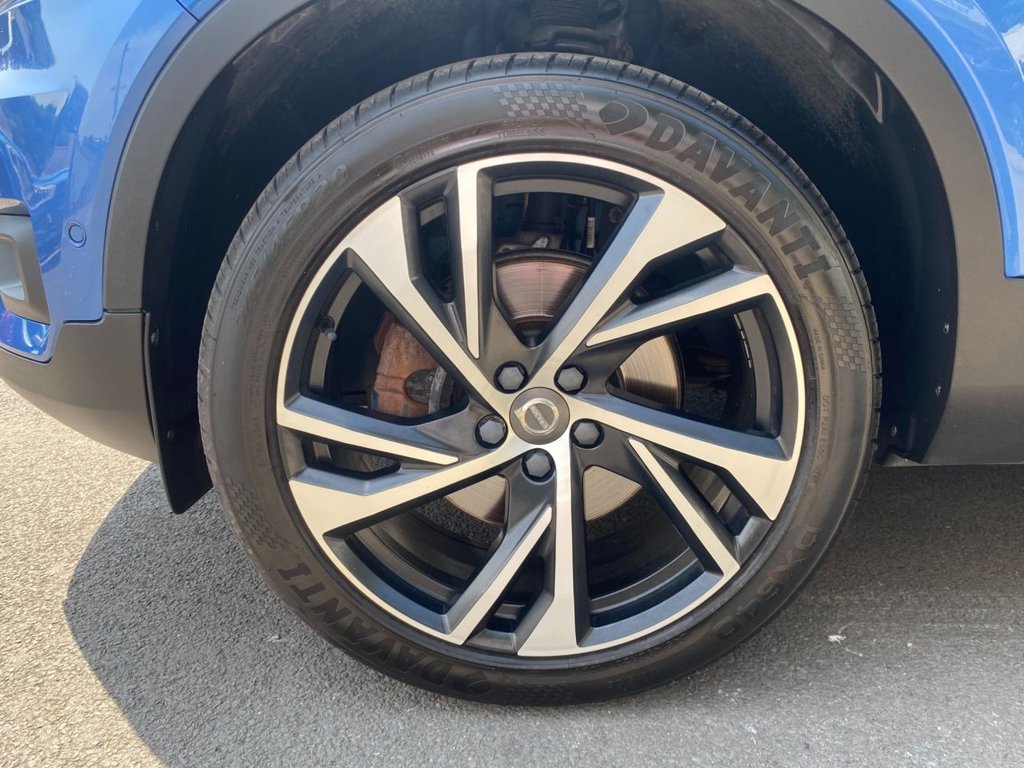 USED 2018 N VOLVO XC40 2.0 T4 R-Design Pro SUV 5dr Petrol Auto AWD Euro 6 (s/s) (190 ps) SUNROOF 360 CAMERA HEATED SEATS