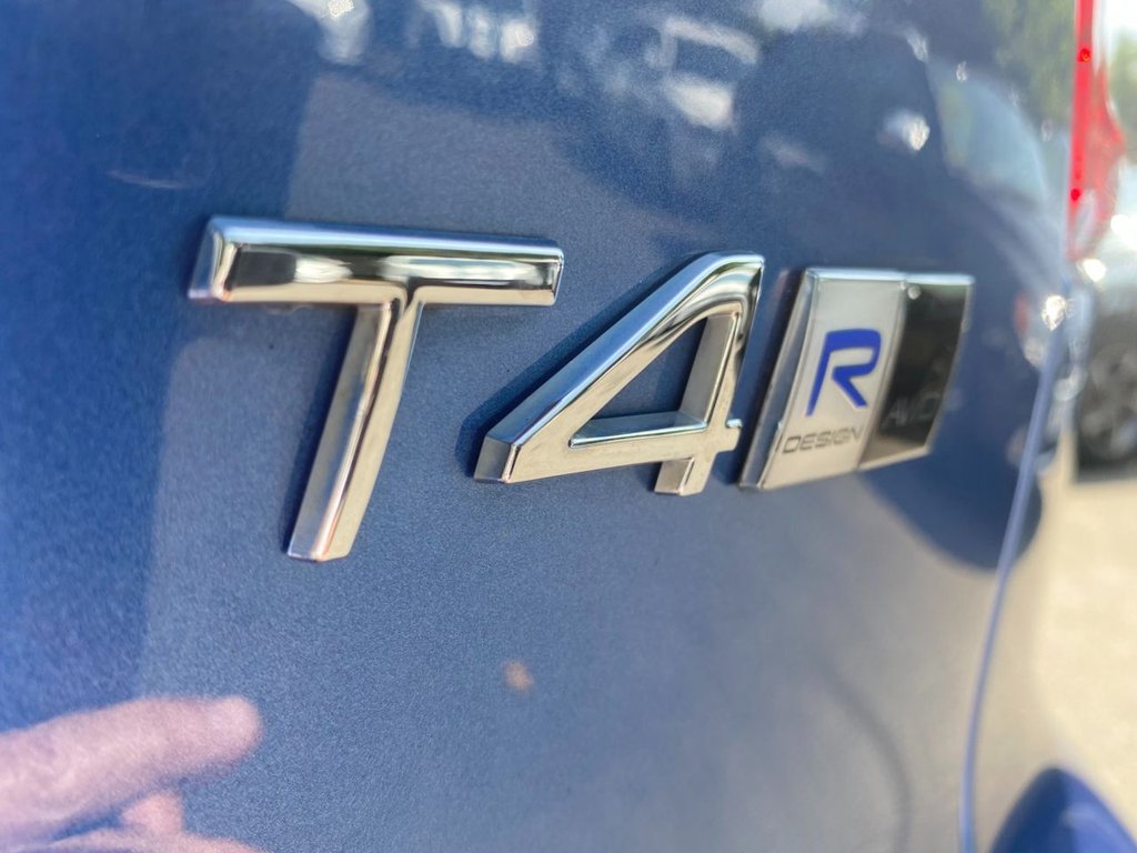 USED 2018 N VOLVO XC40 2.0 T4 R-Design Pro SUV 5dr Petrol Auto AWD Euro 6 (s/s) (190 ps) SUNROOF 360 CAMERA HEATED SEATS