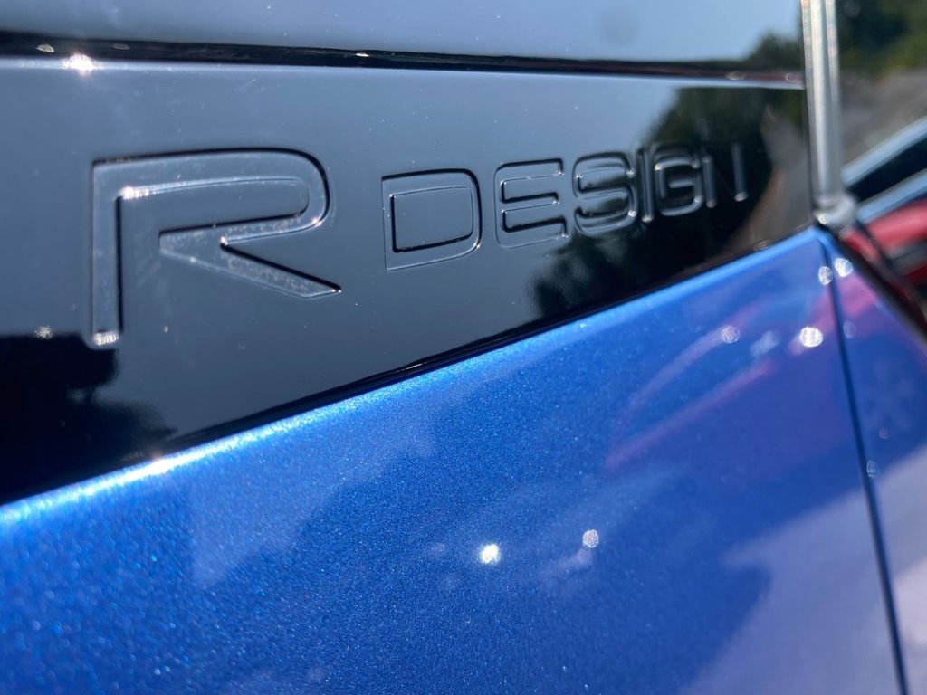 USED 2018 N VOLVO XC40 2.0 T4 R-Design Pro SUV 5dr Petrol Auto AWD Euro 6 (s/s) (190 ps) SUNROOF 360 CAMERA HEATED SEATS