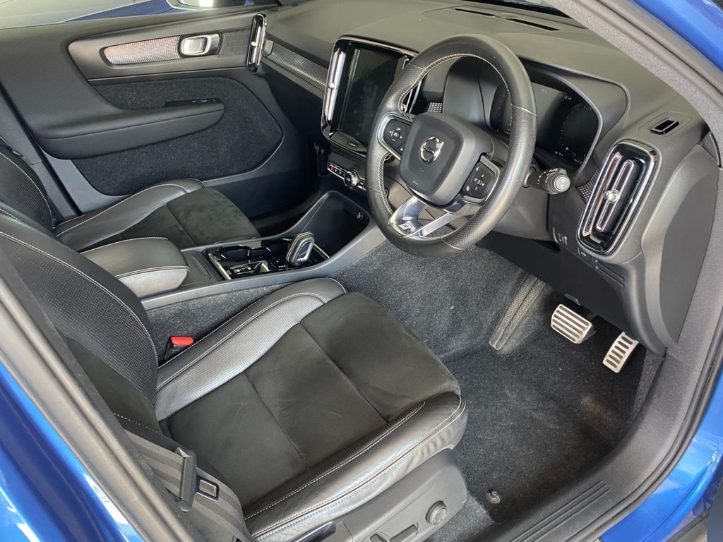 USED 2018 N VOLVO XC40 2.0 T4 R-Design Pro SUV 5dr Petrol Auto AWD Euro 6 (s/s) (190 ps) SUNROOF 360 CAMERA HEATED SEATS