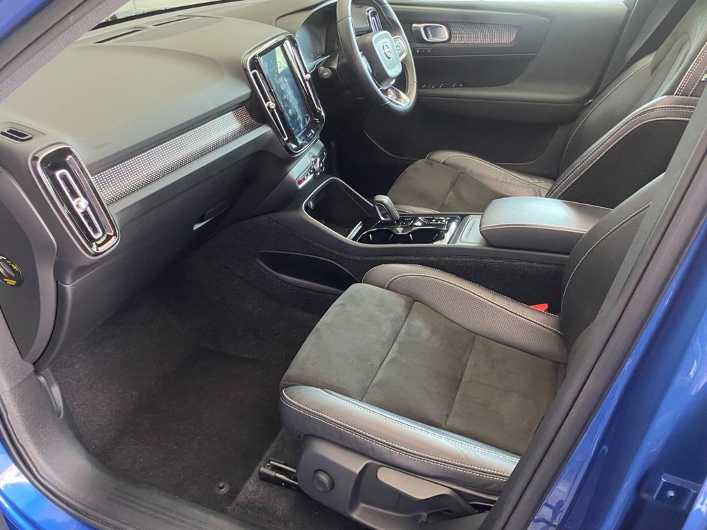 USED 2018 N VOLVO XC40 2.0 T4 R-Design Pro SUV 5dr Petrol Auto AWD Euro 6 (s/s) (190 ps) SUNROOF 360 CAMERA HEATED SEATS