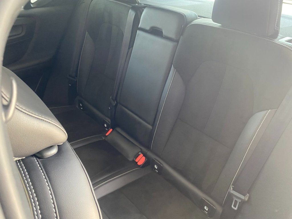 USED 2018 N VOLVO XC40 2.0 T4 R-Design Pro SUV 5dr Petrol Auto AWD Euro 6 (s/s) (190 ps) SUNROOF 360 CAMERA HEATED SEATS