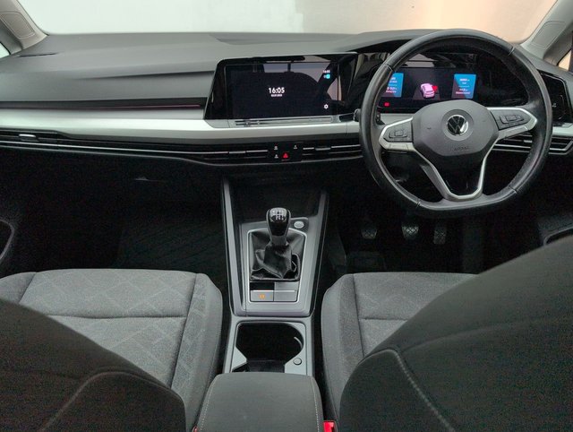 USED 2022 22 Volkswagen Golf 1.5 TSI Life Hatchback 5dr Petrol Manual Euro 6 (s/S) (150 Ps) Navigation+parking Sensors