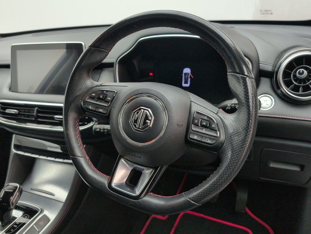 USED 2022 22 MG MG HS 1.5 T-Gdi Excite Suv 5dr Petrol Dct Euro 6 (s/S) (162 Ps) Lane Keep Assist+rear View Camera