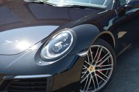 USED 2018 18 PORSCHE 911 3.0T 991 Carrera S Convertible 2dr Petrol PDK Euro 6 (s/s) (420 ps) CHRONO / BOSE / SPORT EXHAUST