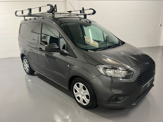 View our FORD TRANSIT COURIER