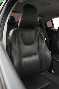 USED 2018 18 VOLVO S60 2.0 T4 SE Nav Euro 6 (s/s) 4dr Service History, 2 Keys