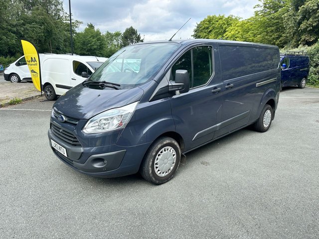2013 13 Ford Transit Custom 2.2 TDCi 290 Trend Panel Van 5dr Diesel Manual L2 H1 (186 g/km, 123 bhp)