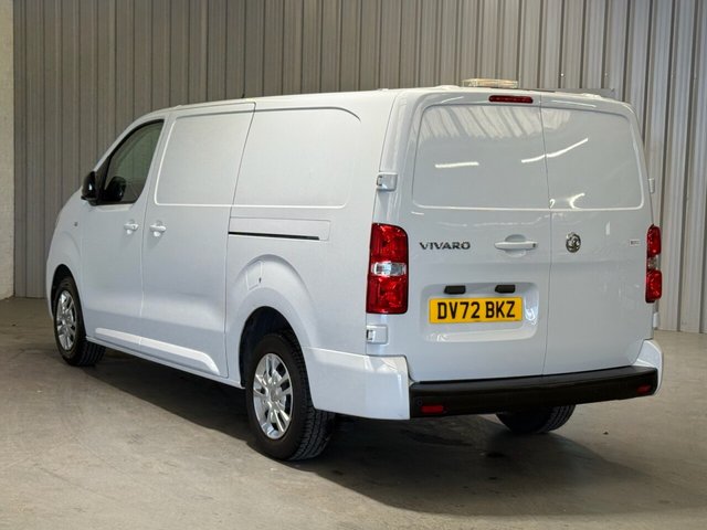 2022 VAUXHALL VIVARO - Photo 2