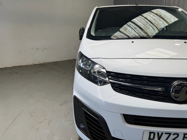 2022 VAUXHALL VIVARO - Photo 9