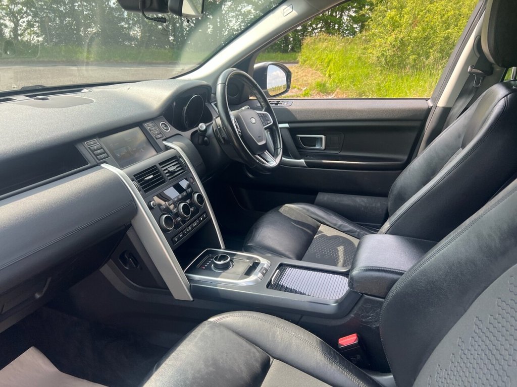 USED 2018 18 LAND ROVER DISCOVERY SPORT 150 TD4 SE TECH SUV 5DR DIESEL AUTO 4WD EURO 6 (S/S) (150 PS) 