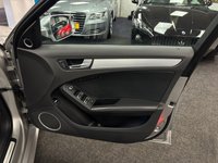 USED 2015 R AUDI RS4 AVANT 4.2 FSI V8 Estate 5dr Petrol S Tronic quattro Euro 5 (450 ps) UK DELIVERY FLAT FEE &pound;175 (SUBJECT TO DEAL) *OVER 100 IMAGES ON OUR WEBSITE*BESPOKE FINANCE ARRANGED*PART EXCHANGE WELCOME*ALL VEHICLES HPI CLEAR