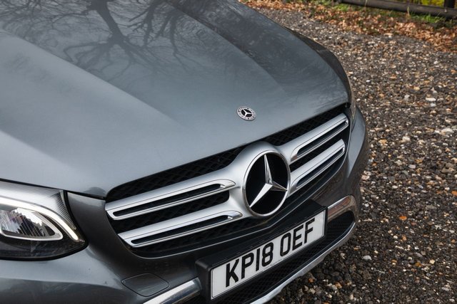 2018 MERCEDES-BENZ GLC 2.1 GLC220d Sport (Premium Plus) SUV 5dr Diesel G-Tronic 4MATIC Euro 6 (s/s) (170 ps) - Photo 3