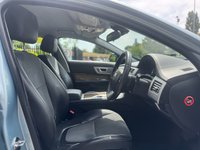 USED 2014 14 JAGUAR XF 2.2d SE Saloon 4dr Diesel Auto Euro 5 (s/s) (163 ps) 