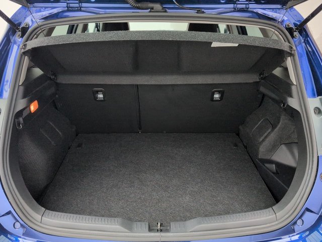 USED 2017 17 Toyota Auris 1.8 Vvt-H Excel Hatchback 5dr Petrol Hybrid Cvt Euro 6 (s/S) (safety Sense) (136 Ps) - Heated Seats, Satnav, Alloy