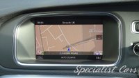 USED 2019 68 VOLVO V40 2.0 T2 GPF Momentum Nav Plus Hatchback 5dr Petrol Manual Euro 6 (s/s) (122 ps) 
