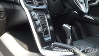 USED 2019 68 VOLVO V40 2.0 T2 GPF Momentum Nav Plus Hatchback 5dr Petrol Manual Euro 6 (s/s) (122 ps) 