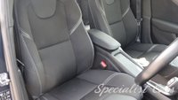 USED 2019 68 VOLVO V40 2.0 T2 GPF Momentum Nav Plus Hatchback 5dr Petrol Manual Euro 6 (s/s) (122 ps) 