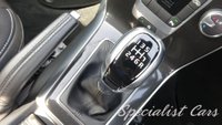 USED 2019 68 VOLVO V40 2.0 T2 GPF Momentum Nav Plus Hatchback 5dr Petrol Manual Euro 6 (s/s) (122 ps) 