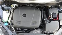 USED 2019 68 VOLVO V40 2.0 T2 GPF Momentum Nav Plus Hatchback 5dr Petrol Manual Euro 6 (s/s) (122 ps) 