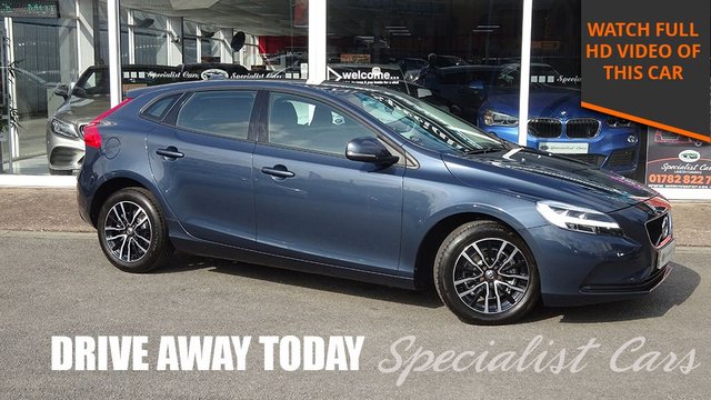 2019 68 Volvo V40 2.0 T2 GPF Momentum Nav Plus Hatchback 5dr Petrol Manual Euro 6 (s/s) (122 ps)