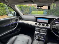 USED 2017 17 MERCEDES-BENZ E-CLASS 2.0 E350e 6.4kWh SE (Premium) Saloon 4dr Petrol Plug-in Hybrid G-Tronic+ Euro 6 (s/s) (299 ps) Panoramic Sunroof, Electric Memory Seats