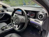 USED 2017 17 MERCEDES-BENZ E-CLASS 2.0 E350e 6.4kWh SE (Premium) Saloon 4dr Petrol Plug-in Hybrid G-Tronic+ Euro 6 (s/s) (299 ps) Panoramic Sunroof, Electric Memory Seats