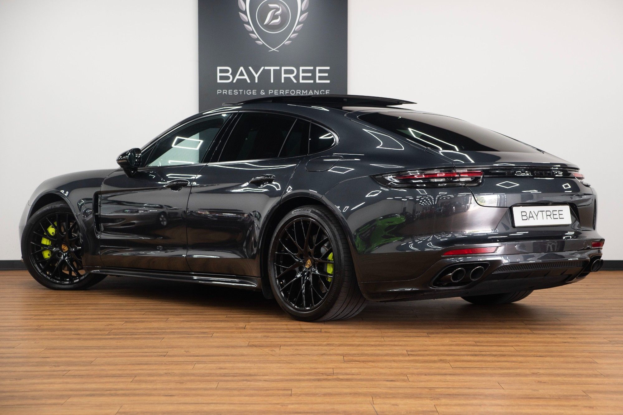 USED 2017 N PORSCHE PANAMERA 2.9 V6 E-Hybrid 