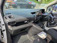USED 2020 70 PEUGEOT PARTNER White 5-seat Crew Cab BlueHDi van, 79,900 miles, full service history, ULEZ compliant, Manual, Air con, Bluetooth, 1 owner Final Price plus VAT @ 20% With only one owner from new, this 2020 Peugeot Partner Professional is a reliable and well-maintained van, a 5 Seater crew cab panel van , with its 1.5L diesel engine and Euro 6 emission class, is the BlueHDi 950 Professional Long Panel Van LWB Euro 6 6dr derivative. The Professional trim includes practical features such as offside and twin sliding side doors, height-adjustable halogen headlights with automatic illumination and daytime running lights, and air conditioning. The 8in capacitive co