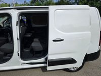 USED 2020 70 PEUGEOT PARTNER White 5-seat Crew Cab BlueHDi van, 79,900 miles, full service history, ULEZ compliant, Manual, Air con, Bluetooth, 1 owner Final Price plus VAT @ 20% With only one owner from new, this 2020 Peugeot Partner Professional is a reliable and well-maintained van, a 5 Seater crew cab panel van , with its 1.5L diesel engine and Euro 6 emission class, is the BlueHDi 950 Professional Long Panel Van LWB Euro 6 6dr derivative. The Professional trim includes practical features such as offside and twin sliding side doors, height-adjustable halogen headlights with automatic illumination and daytime running lights, and air conditioning. The 8in capacitive co