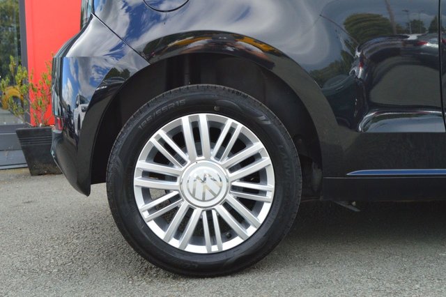 2021 VOLKSWAGEN UP! 1.0 up! Hatchback 3dr Petrol Manual Euro 6 (s/s) (65 ps) Finance available - Photo 11