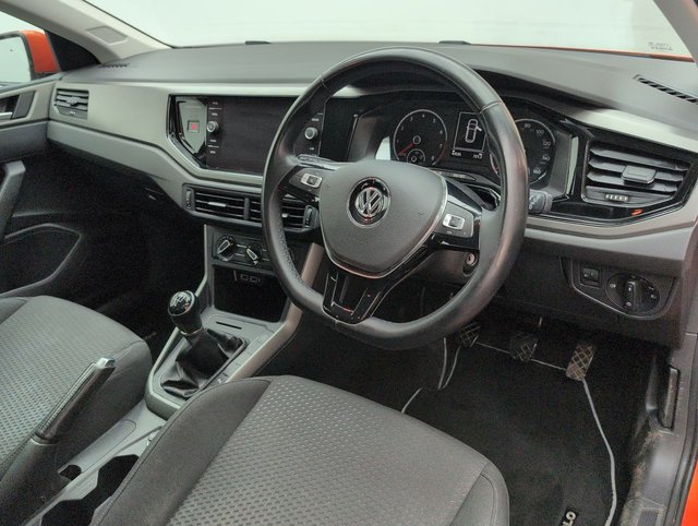USED 2019 19 Volkswagen Polo 1.0 TSI Gpf SE Hatchback 5dr Petrol Manual Euro 6 (s/S) (95 Ps) - Alloy, Privacy, Air Con