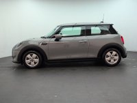 USED 2021 21 MINI Hatch 1.5 Cooper Classic Hatchback 3dr Petrol Manual Euro 6 (s/S) (136 Ps) - Cruise, Dab, Bluetooth