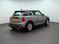USED 2021 21 MINI Hatch 1.5 Cooper Classic Hatchback 3dr Petrol Manual Euro 6 (s/S) (136 Ps) - Cruise, Dab, Bluetooth