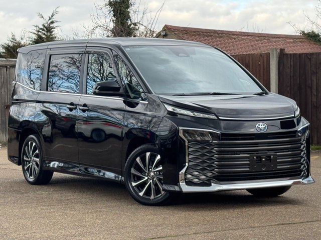 View our TOYOTA VOXY/NOAH