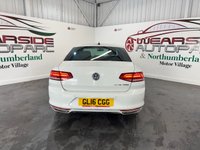 USED 2016 16 VOLKSWAGEN PASSAT 2.0 TDI BlueMotion Tech R-Line Saloon 4dr Diesel DSG Euro 6 (s/s) (190 ps) climate, alloys, NAV, privacy, DAB