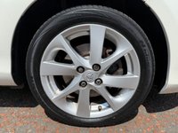 USED 2014 64 TOYOTA YARIS 1.5 VVT-h Excel Hatchback 5dr Petrol Hybrid E-CVT Euro 6 (15in Alloy) (101 ps) SAT NAV-BLUETOOTH-PARK CAMERA-DAB