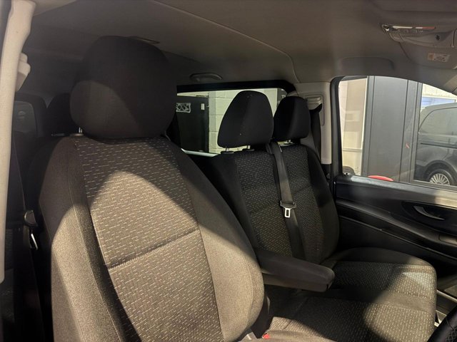 2021 Mercedes-Benz Vito 2L Premium 5dr - Photo 12