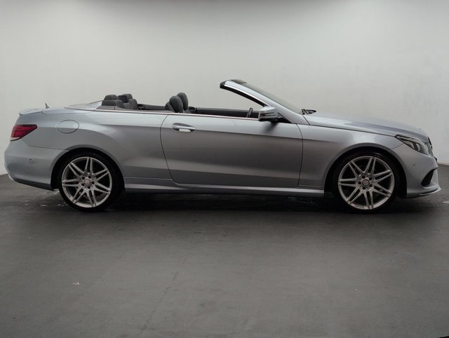 USED 2017 17 Mercedes-Benz E Class 3.0 E350d V6 Amg Line Edition Cabriolet 2dr Diesel G-Tronic+ Euro 6 (s/S) (258 Ps) - Cruise Control + Tinted Glass