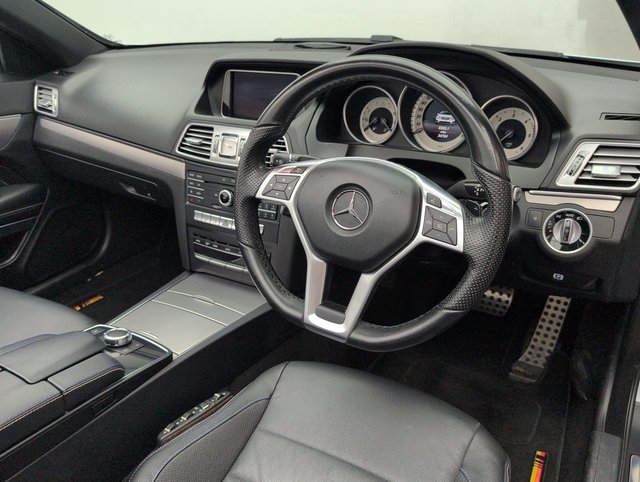 USED 2017 17 Mercedes-Benz E Class 3.0 E350d V6 Amg Line Edition Cabriolet 2dr Diesel G-Tronic+ Euro 6 (s/S) (258 Ps) - Cruise Control + Tinted Glass