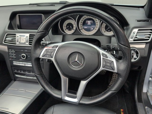 USED 2017 17 Mercedes-Benz E Class 3.0 E350d V6 Amg Line Edition Cabriolet 2dr Diesel G-Tronic+ Euro 6 (s/S) (258 Ps) - Cruise Control + Tinted Glass