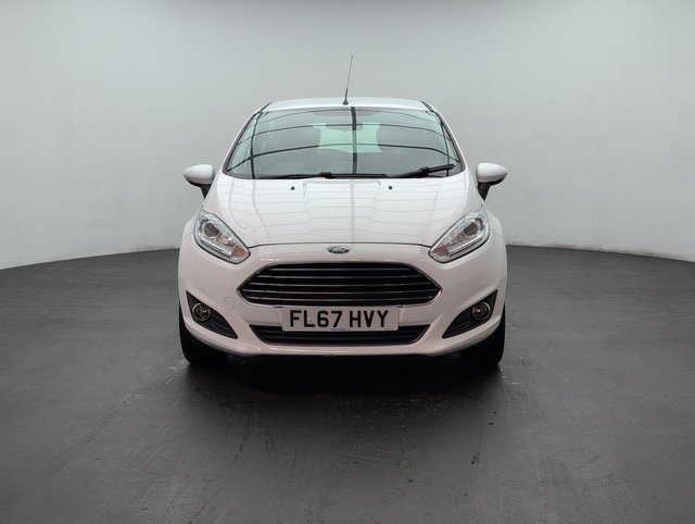 USED 2017 67 Ford Fiesta 1.25 Zetec Hatchback 5dr Petrol Manual Euro 6 (82 Ps) - Air Con + Tinted Glass
